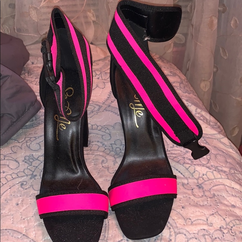 Never worn neon buckle heels